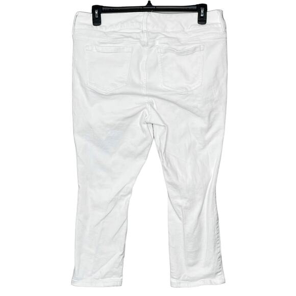 Torrid Jeans Jegging Crop Distressed Y2K Grunge Casual Vintage Stretch White 16 - Picture 7 of 7